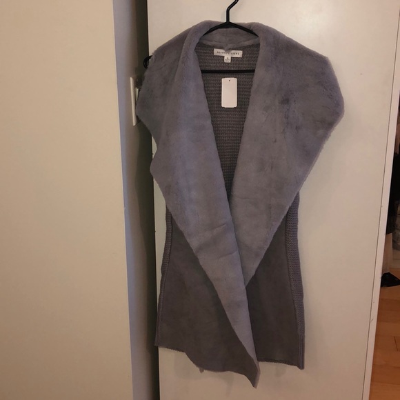 Mid length faux shearling vest - Picture 1 of 4